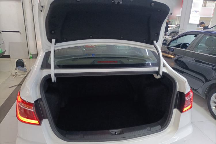 Used CHANGAN Eado DT 2018 1.6L Manual Smart Enjoyment Model Trunk