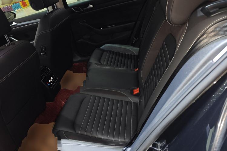 Used Volkswagen Magotan 2020 330TSI DSG Leading Model
