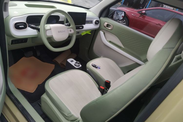 Used Geely Galaxy Panda 2025 210km Panda Rider Left Front Seat