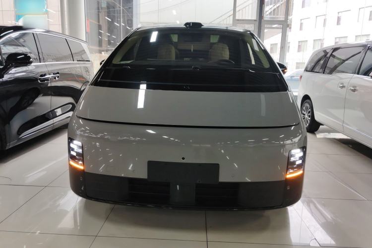 Used Li Auto MEGA 2025 Home Family Special Edition