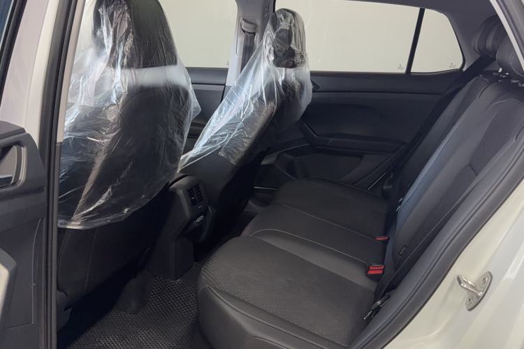 Used Volkswagen Tacqua 2021 200TSI DSG JoyConnect Edition Interior 2