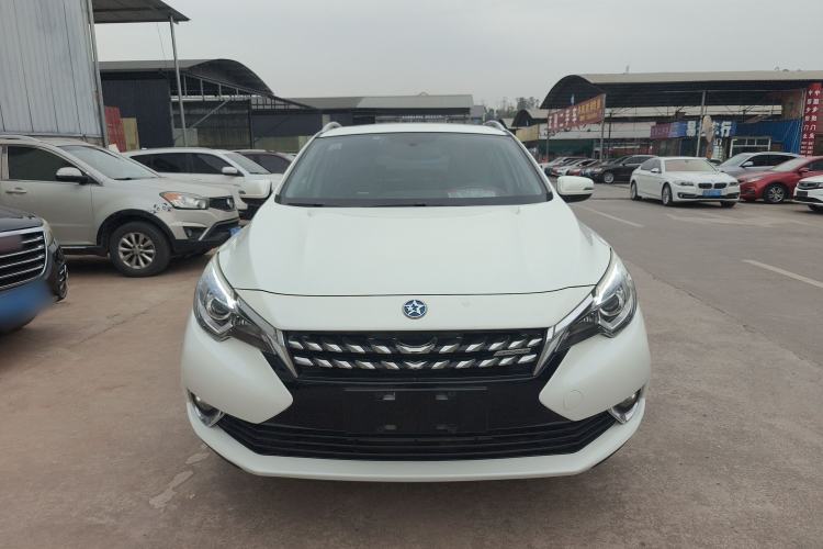 Used Venucia T90 2017 2.0L CVT Smart Edition
