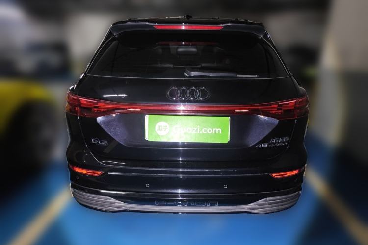 Used Audi Q5 e-tron 2023 40 e-tron Shining Edition Mecha Kit
