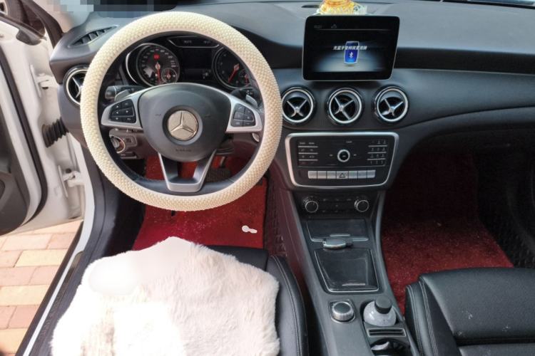 Used Mercedes-Benz GLA 2019 GLA 200 Dynamic Edition Steering Wheel