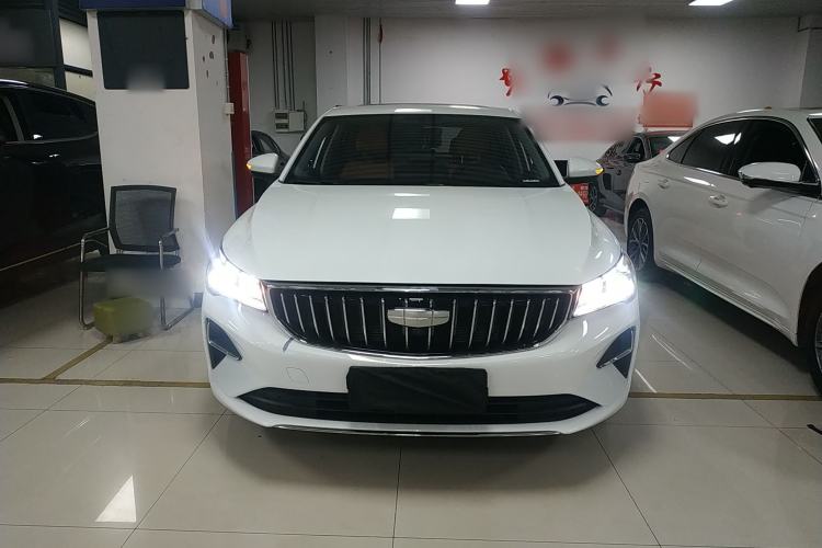 Used Geely Auto Emgrand 2025 4th Generation 1.5L CVT Flagship Version
