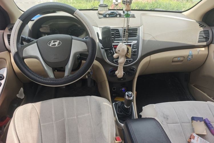 Used Hyundai Verna (older generation) 2010 Sedan 1.4L Manual Standard GL Model