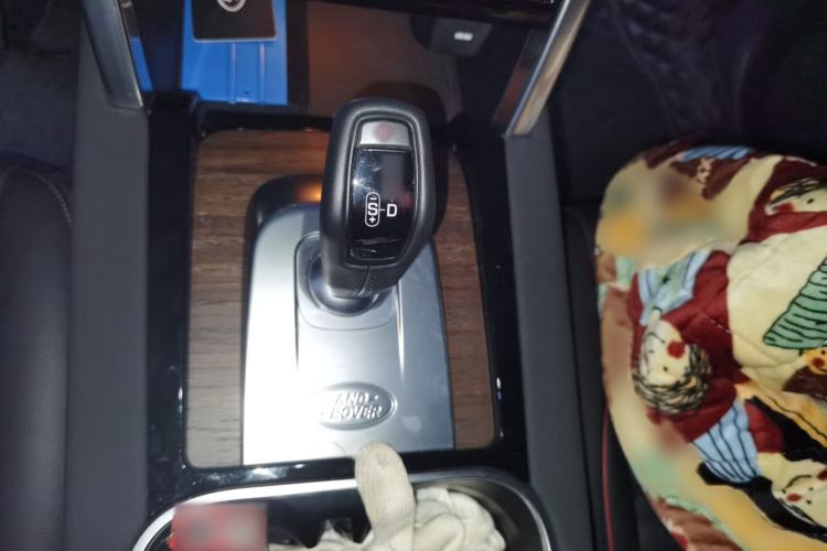 Used Land Rover Discovery Sport New Energy 2022 Facelifted P300e Plug-in Hybrid Electric Version
