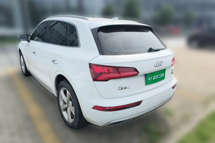 Used Audi Q5L 2018 40 TFSI Prestige Edition China VI Emission Standard Rear Left 45 Deg