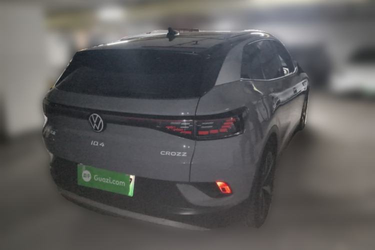 Used Volkswagen ID.4 CROZZ 2021 Long-Range PRO Two-Wheel Drive Version Rear Right 45 Deg