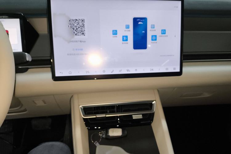 Used BYD Tang L 2025 DM 215KM LiDAR Flagship Model