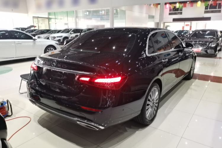 Used Mercedes-Benz E-Class 2022 Revised Version E 300 L Fashion Edition Rear Right 45 Deg