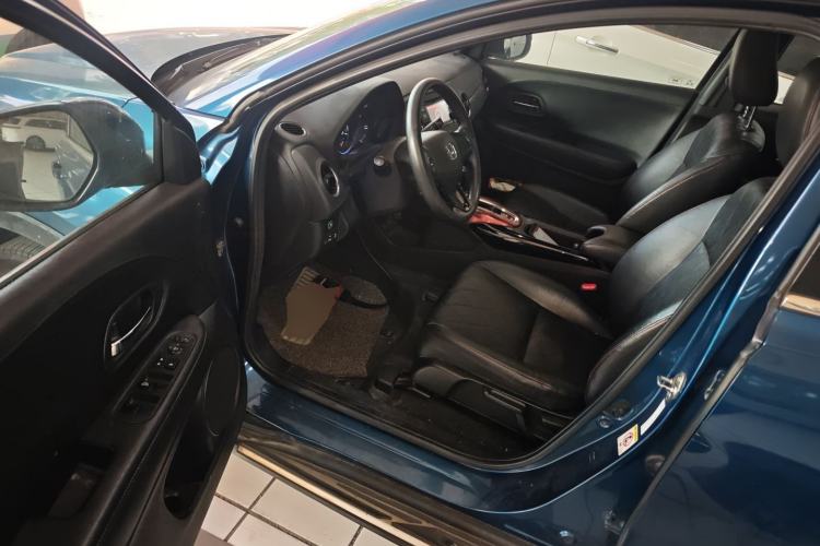 Used Honda XR-V 2015 1.8L EXi CVT Comfort Version
