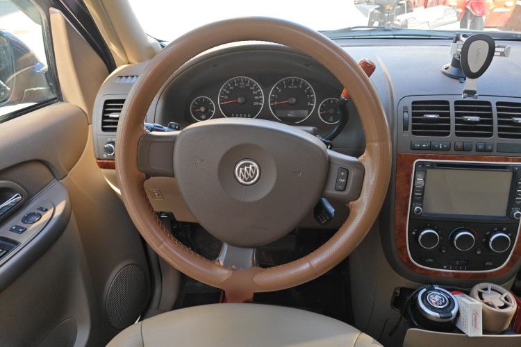 Used Buick GL8 2011 2.4L LT Executive Edition Steering Wheel
