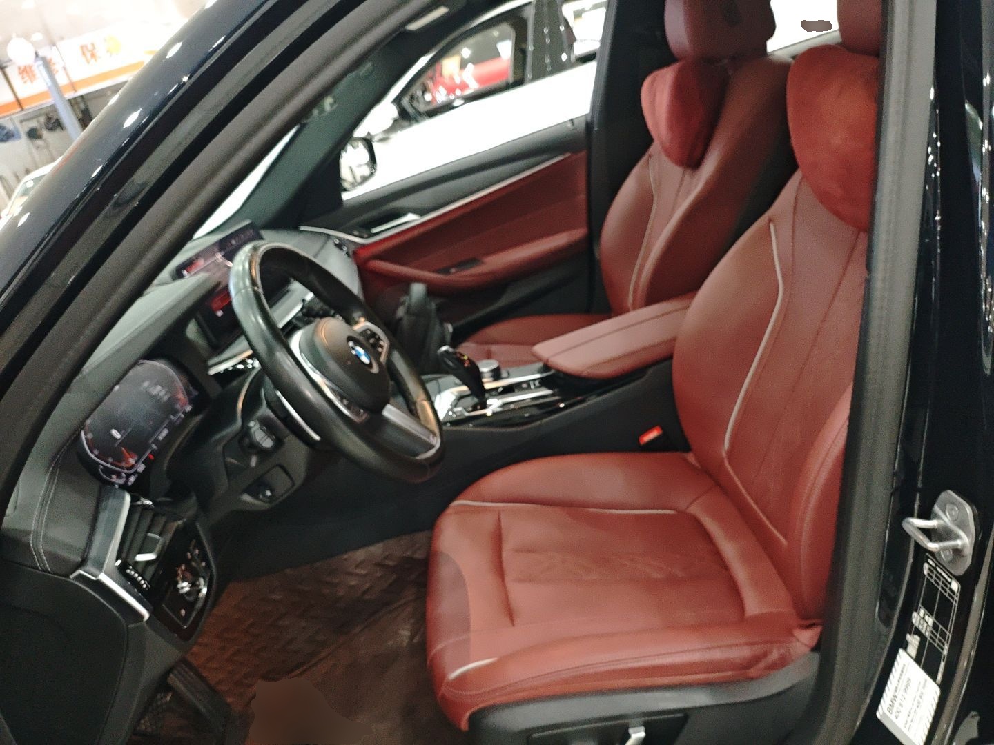 Interior delantero