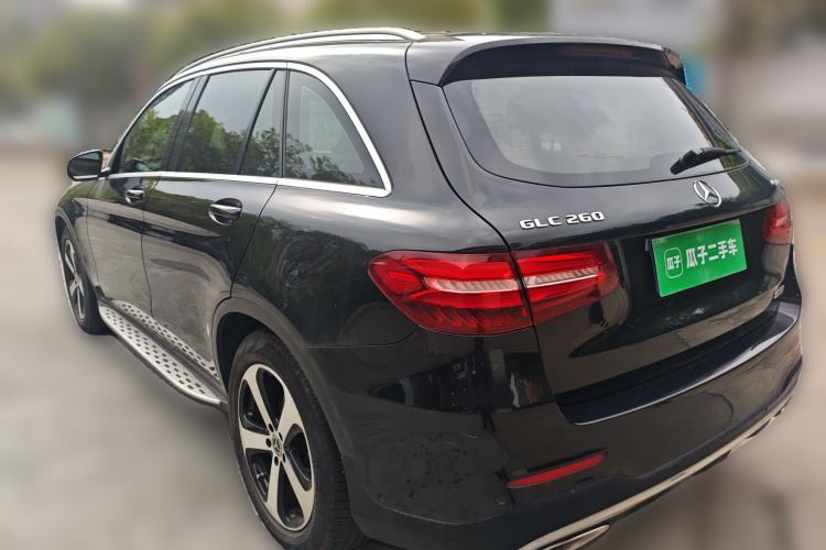 Used Mercedes-Benz GLC 2018 Facelift GLC 260 4MATIC Luxury Edition
