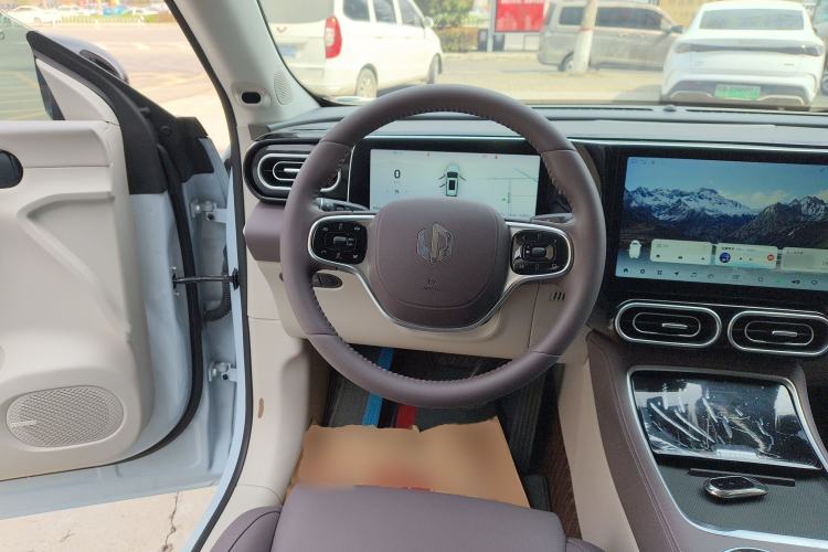 Used Leapmotor C11 2023 Range-Extended 200 Comfort Edition
