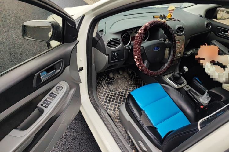 Used Ford Focus 2013 Hatchback Classic 1.8L Manual Base Model Driver Seat