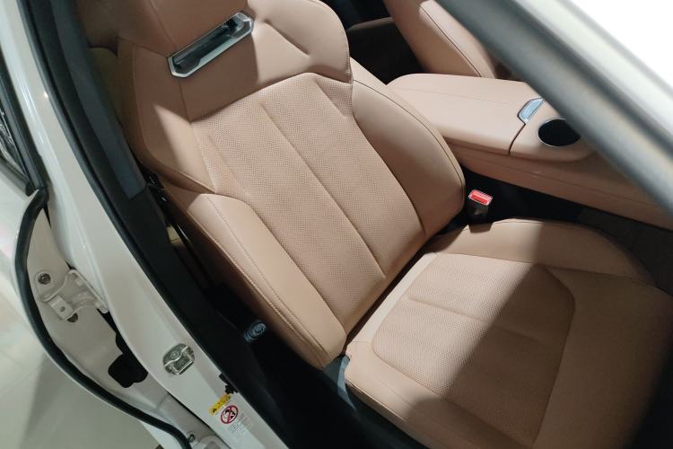 Used CHANGAN UNI-Z 2025 500Bar PRO
