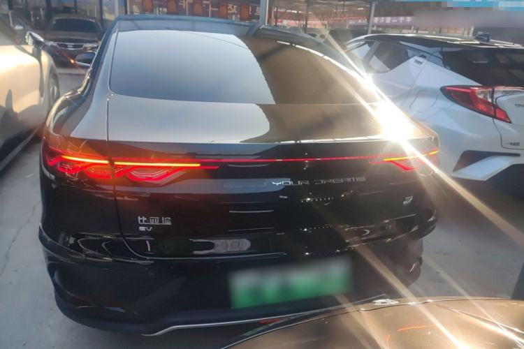 Used BYD Han 2023 EV Champion Edition 605KM Front-Drive Premium Model
