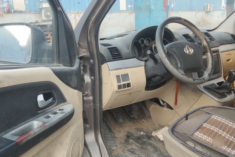 Used CHANGAN KAICHENG Ruixing M90 2016 2.0L Comfort Edition 4G94S Driver Seat