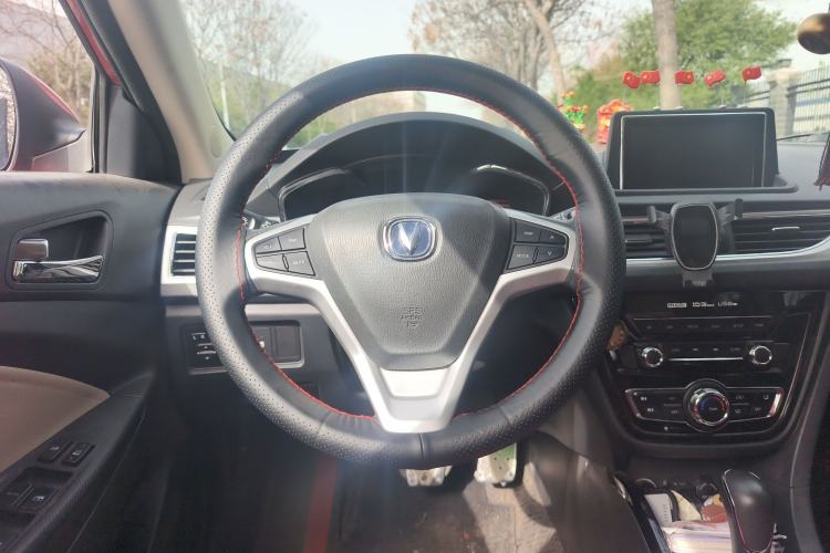 Used CHANGAN Alsvin V7 2015 1.6L Automatic Enjoyment Model China IV Standard Steering Wheel