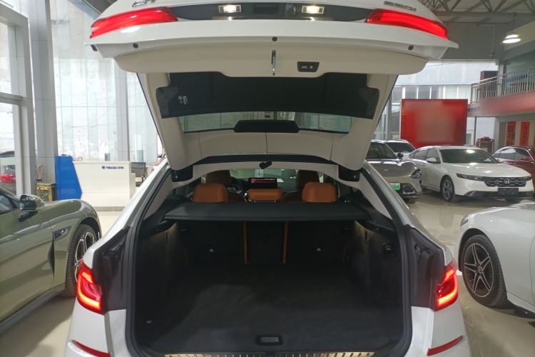 Used BMW 6 Series GT 2021 Updated 630i Luxury Design Package Trunk