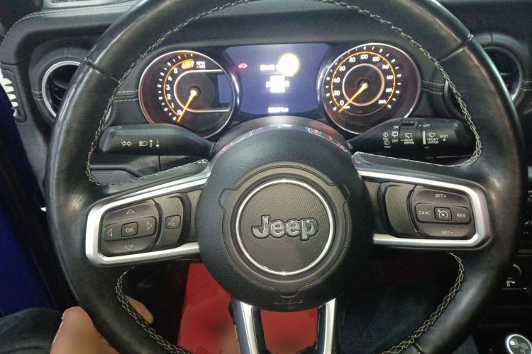 Used Jeep Wrangler 2019 2.0T Sahara Four-Door Version China VI Emission Standard
