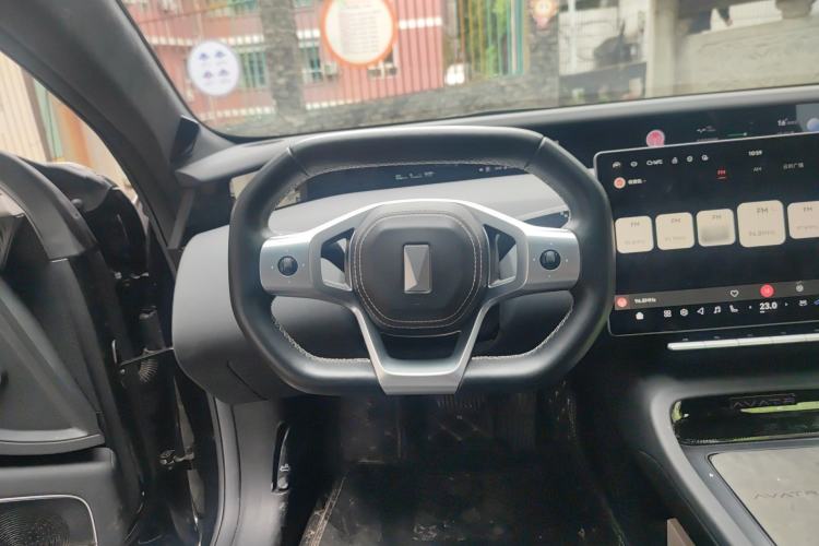 Used Avatr 12 2024 650 Three-Laser Four-Wheel Drive Performance Edition
