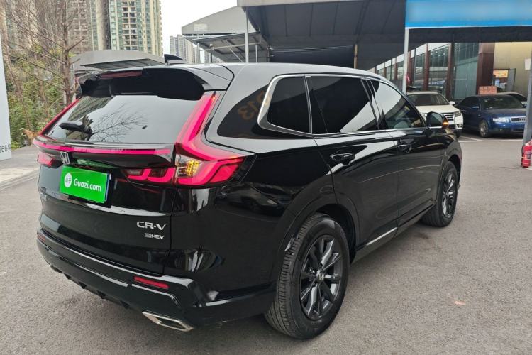 Used Honda CR-V 2023 2.0L eHEV Two-Wheel Drive Smart Edition
