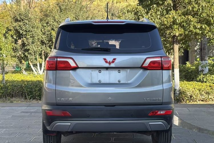 Used Wuling Hongguang S3 2018 1.5L Manual Luxury Model China V Standard
