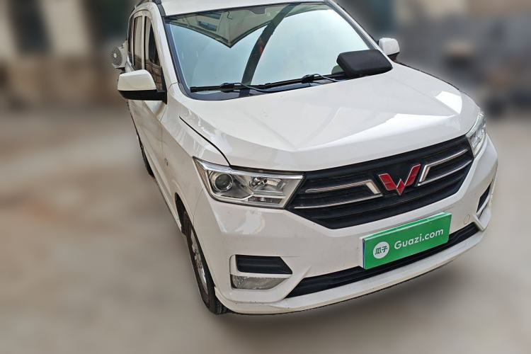 Used Wuling Hongguang 2019 1.5L S Standard Version China VI LAR