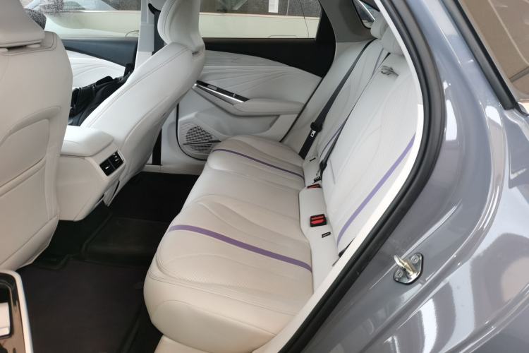 Used Geely Auto Preface 2024 Zhiqing 1.5TD Tiangong Edition Left Rear Seat