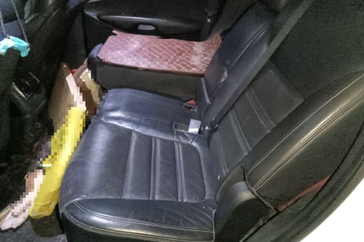 Used Kia Sorento 2015 Sorento L 2.4L Gasoline 4WD Elite Edition 7 Seats China IV Standard Left Rear Seat