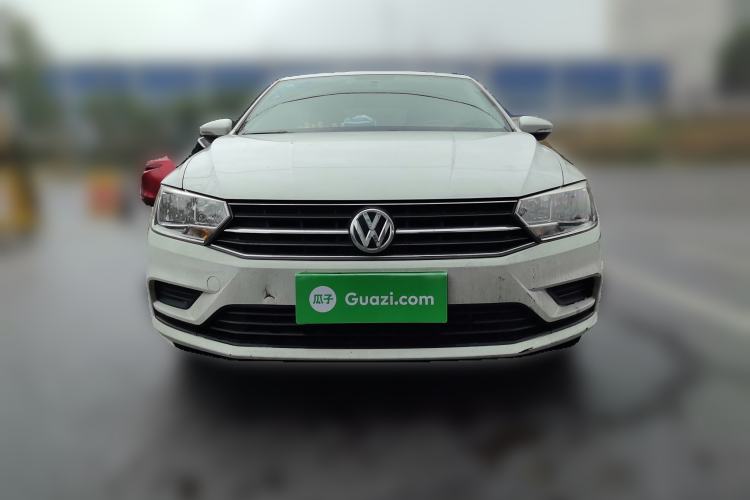 Used Volkswagen Bora 2017 1.6L Automatic Fashion Model