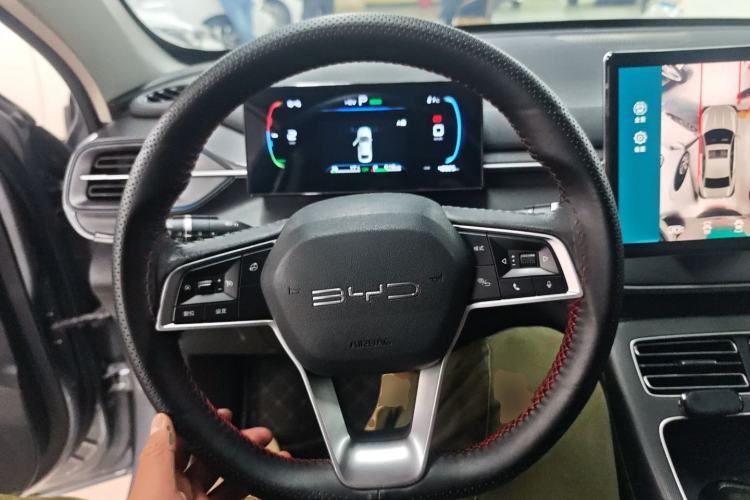 Used BYD Destroyer 05 2024 HONOR Edition DM-i 55KM Luxury Model Steering Wheel