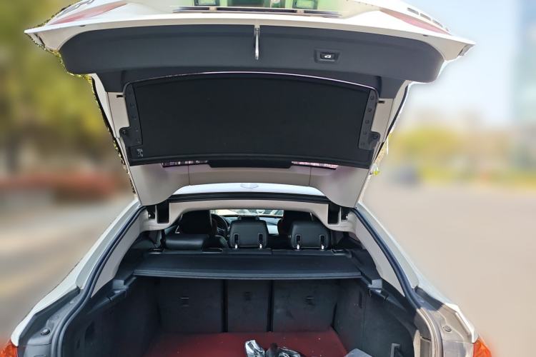 Used BMW 3 Series GT 2014 320i Leading Model
