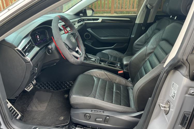 Used Volkswagen FAW-Volkswagen CC 2021 380TSI Striking Edition
