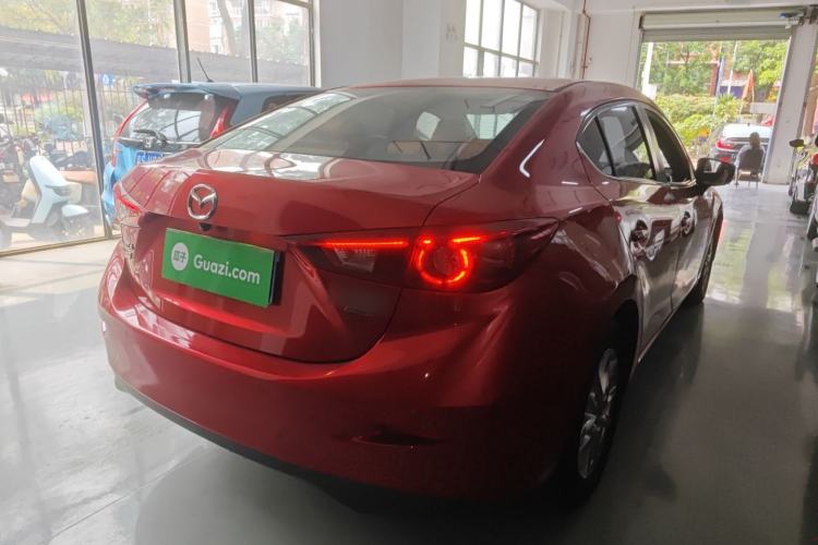 Used Mazda 3 Axela 2017 Sedan 1.5L Automatic Luxury Model Emission Standard China V