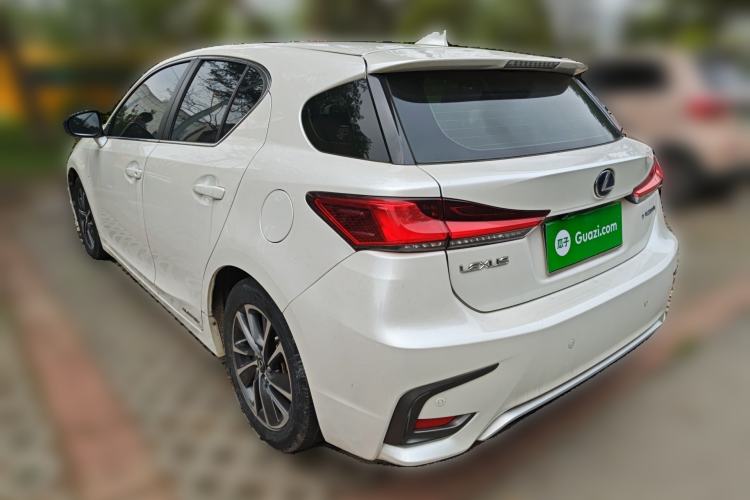 Used Lexus CT 2017 CT200h Elite Edition Solid Color China V Standard
