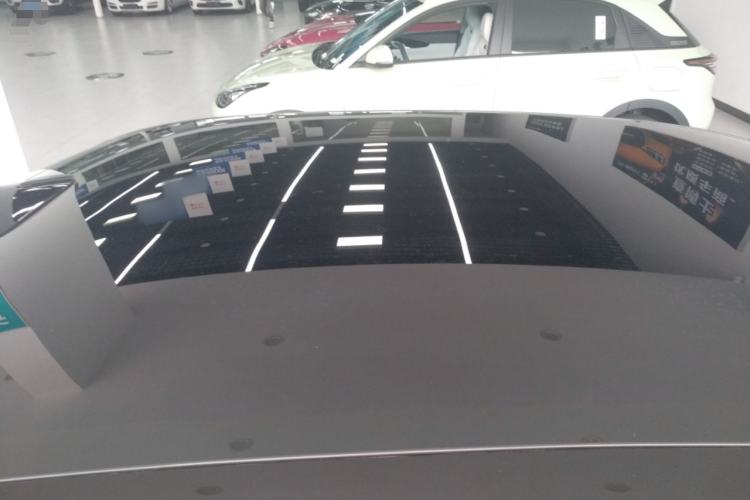 Used Lynk & Co Z10 2025 95 kWh 702 km All-Wheel Drive Intelligent Driving Ultra Roof