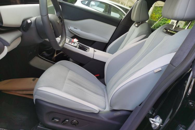 Used VOYAH COURAGE 2024 Long-Range Supercharge Edition
