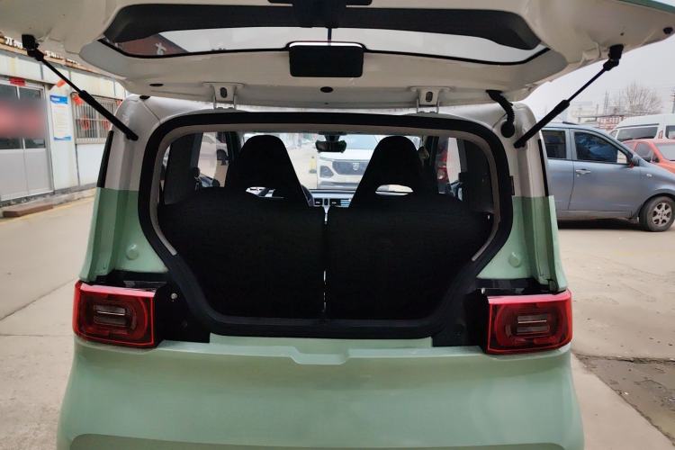 Used Wuling Hongguang MINIEV 2021 Macaron Premium Model – Lithium Iron Phosphate