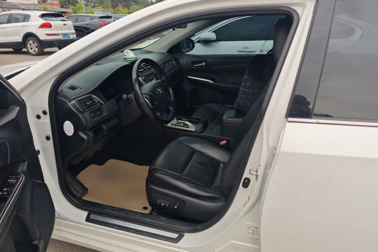 Used Toyota Camry 2015 2.0G Premier Edition Left Front Seat