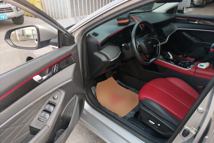 Used Dongfeng Aeolus Yixuan MAX 2021 1.5T Ultra-Stylish Trendsetter Edition Driver Seat