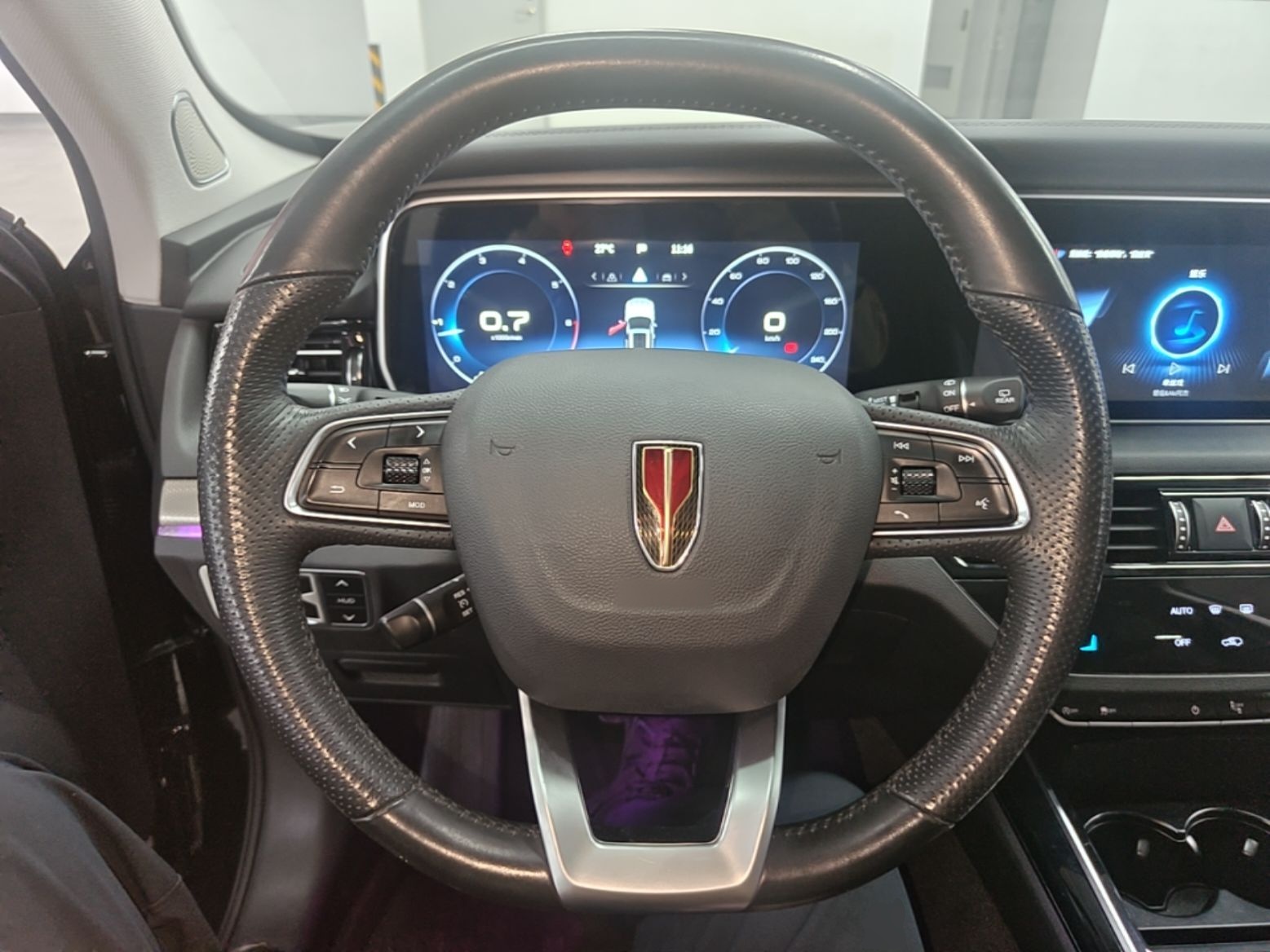 Hongqi HS5 2022 Revised Version 2.0T Smart Connect Flagship Edition — снимка 13
