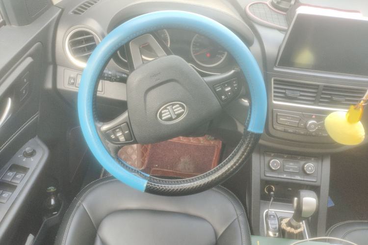 Used Bestune X40 2018 Internet Celebrity Edition 1.6L Automatic Luxury Version