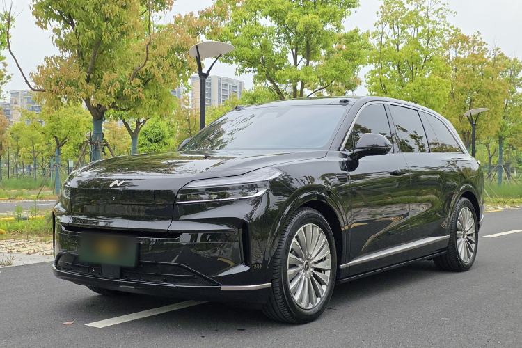 Used ONVO Luxeed L90 2025 Model—Ultra Six-Seater Version