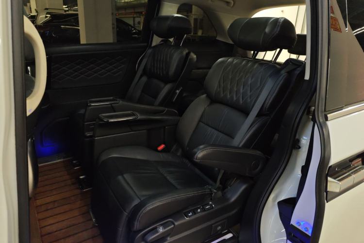 Used Honda Elysion 2019 2.0L Hybrid Supreme Edition