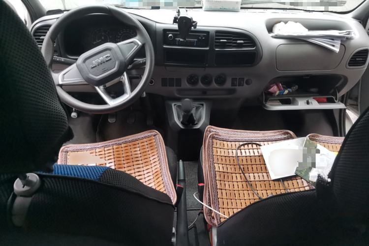 Used JMC Transit 2017 2.8T Commercial Version Short Wheelbase Mid-Roof 6/7/8-Seater JX493
