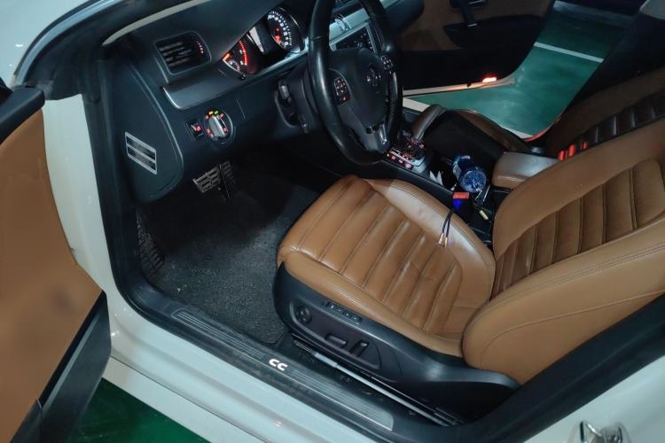 Used Volkswagen FAW-Volkswagen CC 2012 2.0 TSI Luxury Model Driver Seat